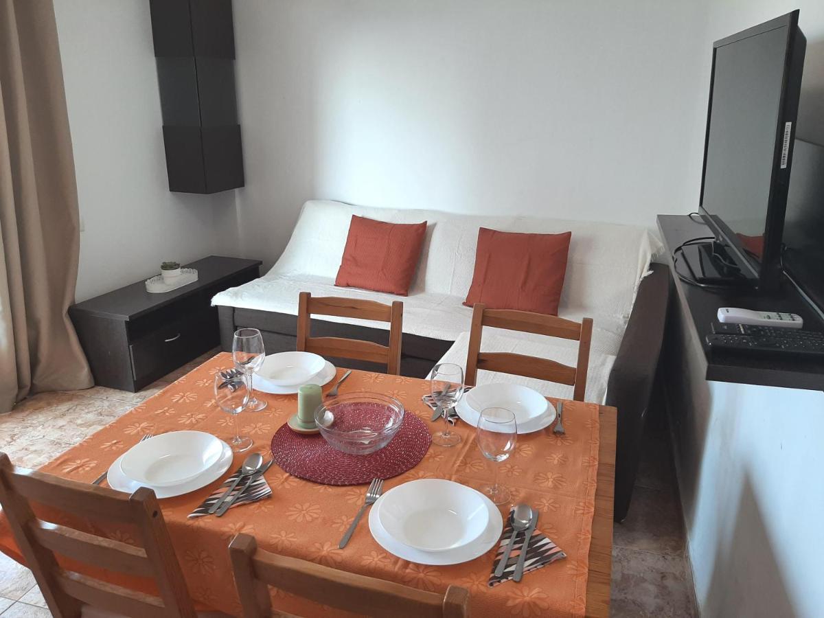 Perfectly Located Apartment With Pool 플라야데라스아메리카스 외부 사진