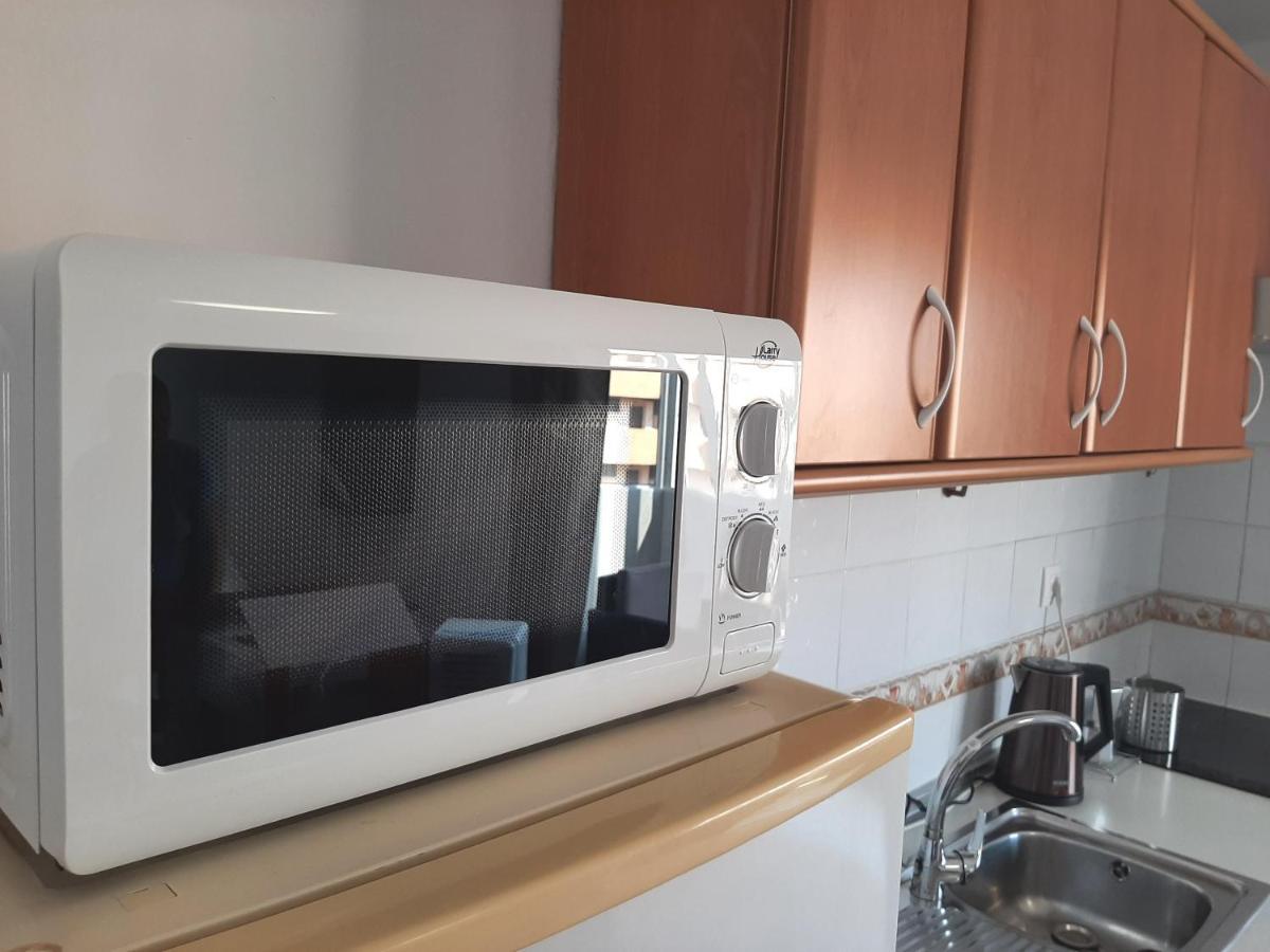 Perfectly Located Apartment With Pool 플라야데라스아메리카스 외부 사진