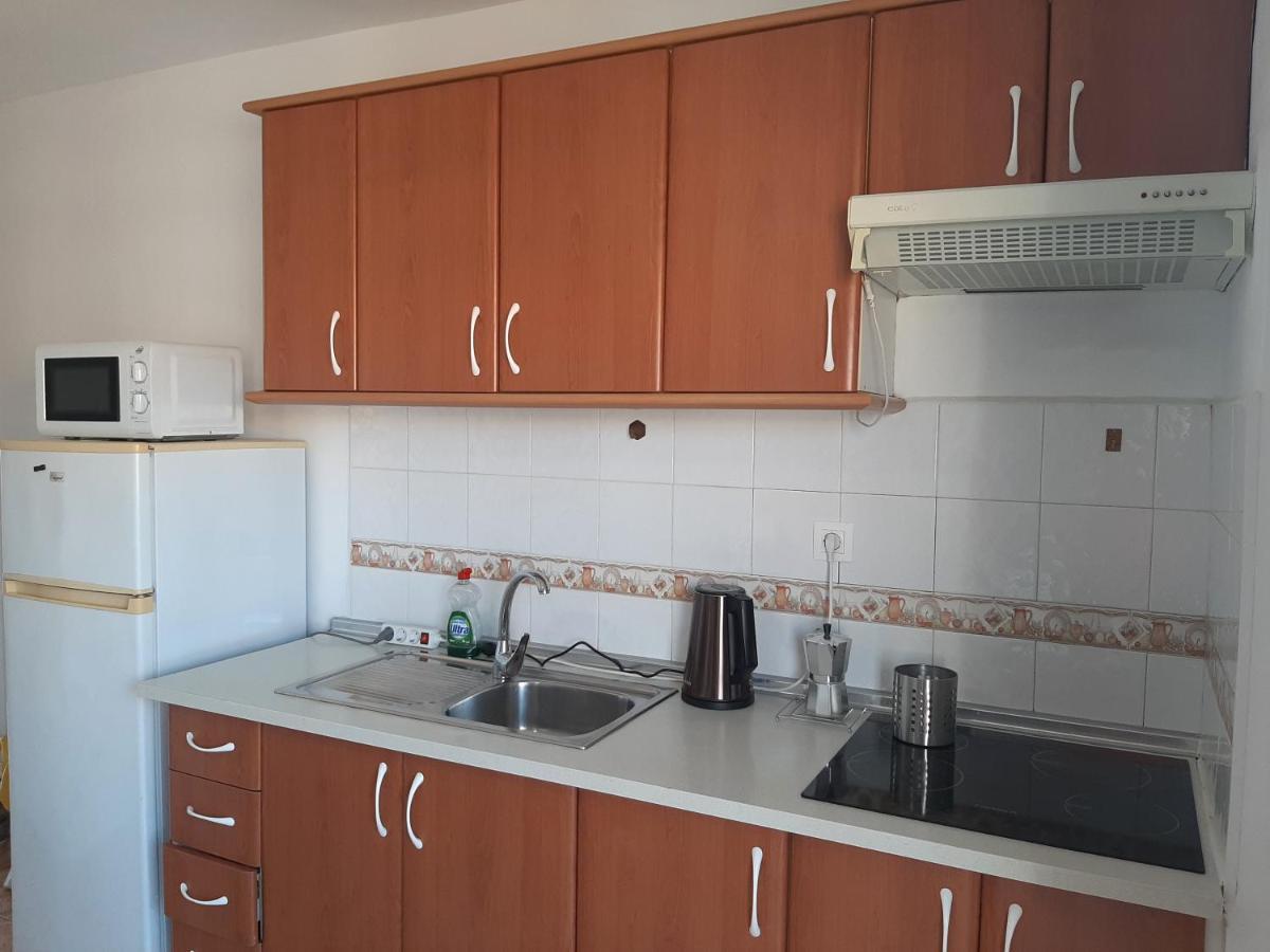 Perfectly Located Apartment With Pool 플라야데라스아메리카스 외부 사진